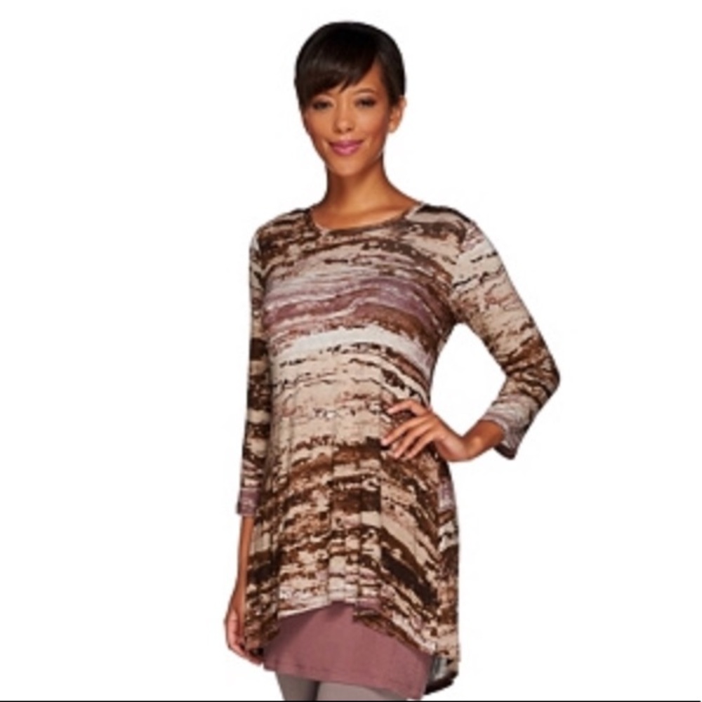 LOGO by Lori Goldstein Twin Set Tank and Top